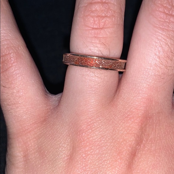 Ring - Picture 4 of 4